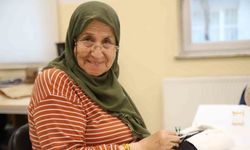 83 yaşındaki Yüksel teyze enerjisiyle gençlere taş çıkartıyor