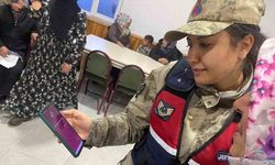 Ardahan’da jandarma kadınları KADES hakkında bilgilendirdi