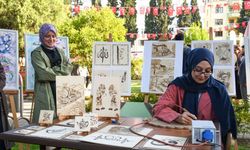 Balıkesir Gençliği, Gençlik ve Spor Festivalinde coşku ve enerjisini zirveye taşıdı