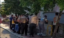 Evin mutfağında çıkan yangın paniğe neden oldu