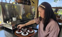 İsmi de, çalışanları da çok özel