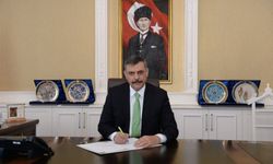 Vali Çiftçi; "Gençlerimiz mâziden âtiye uzanan şanlı tarihimizin birer emanetçisidir"
