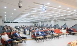 Van Atatürk Lisesi mezunları geçmişle geleceği buluşturdu