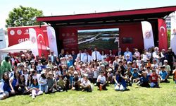 ‘Geleneksel Oyun Tırı’ Söğüt’te çocuklarla buluştu