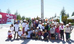 Tarlada değil, şenlikte buluştular