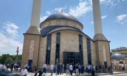 Kulu’da yapımı tamamlanan camide ilk Cuma Namazı kılındı