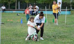 Bu kez çocukların yarışına aileler de dahil oldu
