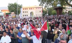 Bursa’da yüzlerce kişi Gazze için yürüdü