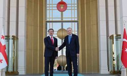 Cumhurbaşkanı Erdoğan, Gürcistan Cumhurbaşkanı Kavelashvili’yi  törenle karşıladı