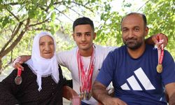 Depremzede genç, bilek güreşinde Türkiye şampiyonu oldu