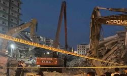 Göçük altında kalan iş makinası operatörünün cansız bedenine ulaşıldı