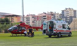 Malatya’da ambulans helikopter 80 yaşındaki hasta için havalandı