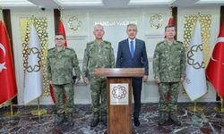 2. Ordu Komutanı Korgeneral Topaloğlu, Mardin Valisi Akkoyun ile bir araya geldi