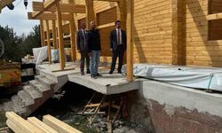 Arpaçay’da Kütük Evi’in yapımı sürüyor