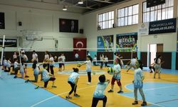 Haliliye yaz spor okullarında yüzlerce öğrenci eğitimini tamamladı
