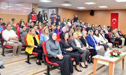Kars’ta gönül elçileri ile koruyucu aile farkındalık toplantısı düzenlendi