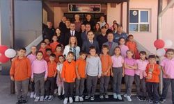 Pazaryeri’nde protokol üyeleri öğrencilerle bir araya geldi
