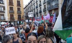 Avrupa’da yüz binlerce kişi İsrail’in Sumud Filosu’na müdahalesini protesto etmek için sokaklara çıktı