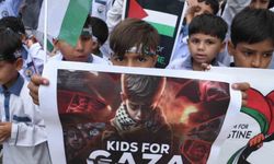 Pakistan’da İsrail’in Gazze’ye yönelik saldırıları ikinci yılında protesto edildi