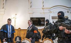 Slovakya’da Başbakan Fico’ya suikast girişiminde bulunan saldırgana 21 yıl hapis cezası