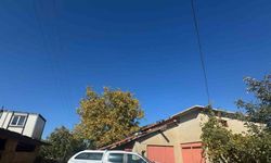 AFAD ekipleri, Eğirdir’de obruk oluşan elma bahçesinde inceleme yaptı