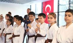 Aliağa Belediyesi Karate Kursu’nda 75 sporcu yeni kuşağına kavuştu
