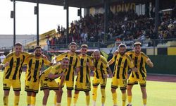 Aliağa FK, hem savunmasıyla hem de hücumuyla öne çıkıyor