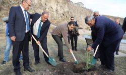 Ardahan’da ağaç dikme etkinliği düzenlendi