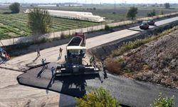 Aydın Büyükşehir Belediyesi 17 ilçede eş zamanlı yatırımlarını sürdürüyor