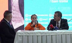 Bakan ile minik öğrencinin gülümseten anları