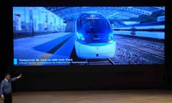 Bakan Yardımcısı Boyraz, gençlere milli hızlı treni böyle tanıttı