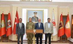 Başkan Dumandağ, Kolordu Komutanı Durmaz ile bir araya geldi