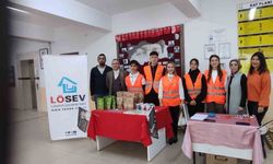 Başkan Tekin çocuklarla bir araya geldi