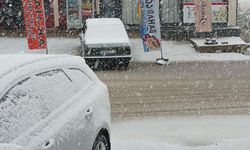 Çelikhan ilçesine yılın ilk kar yağışı başladı