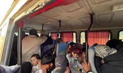 Çeşme’de 40 düzensiz göçmen yakalandı