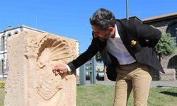 Defineciler tarafından parçalara ayrılmak istenen 1800 yıllık ’Kibele heykeli’ İçkale Müzesinde sergileniyor