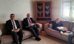 Evde eğitim hizmeti alan öğrenciye moral ziyareti