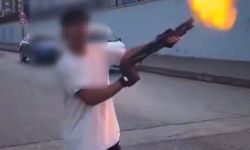 Gaziantep’te şok görüntüler: 3 şahıs pompalı tüfekle rastgele ateş açtı