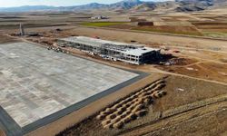 Gümüşhane ve Bayburt’un dünyaya açılacak kapısı olan havalimanı hızla yükseliyor