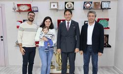 Hakan Oral’dan Teoman bebeğe destek: "Biz birlikte güçlüyüz"