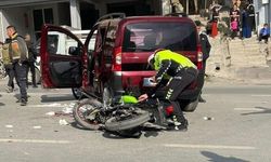 Hakkari’de motosikletle kamyonet çarpıştı: 1 yaralı