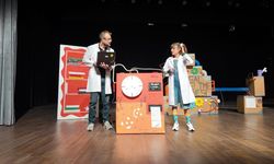 Isparta Belediyesi Şehir Tiyatroları çocuklarla buluştu