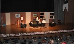 Isparta Belediyesi Şehir Tiyatroları "Eyvah Yine Karıştı" adlı komedi oyunu ile perdelerini açtı