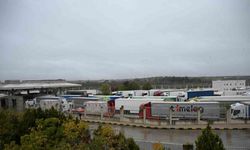 Kapıkule’de rekor geçiş: 1 saatte 96 tır işlem gördü