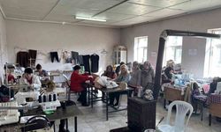 Kırkkepenekli’de kadınlar dikişle üretime katılıyor