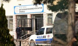 Ortaokul öğrencisine okulda elektrik çarptı