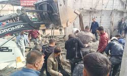 Şanlıurfa’da 2 katlı inşaatta göçük: 5 işçi altında kaldı