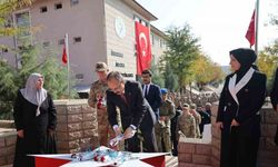 Siirt’te helikopter kazasında şehit olan 17 asker dualarla anıldı