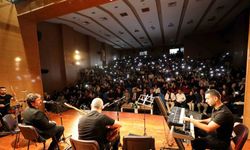 SUBÜ’den uluslararası öğrencilere türkü konseri