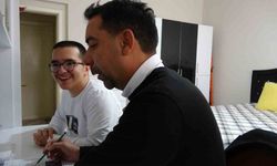 Tunceli’de 10 yıldır evde eğitimle hayata bağlanan Beran’ın azmi ilham veriyor